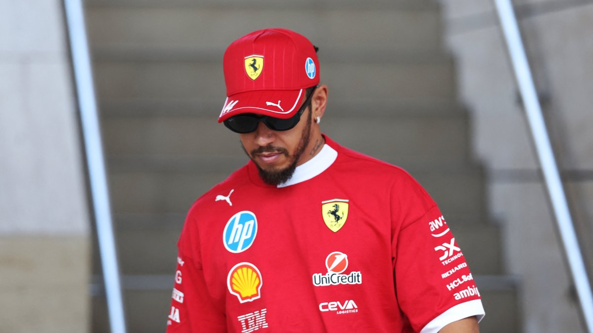 Ferrari's Lewis Hamilton arrives ahead of the Qatar Grand Prix at the Lusail International Circuit, Lusail, Qatar, Nov. 27, 2025. (Reuters Photo)