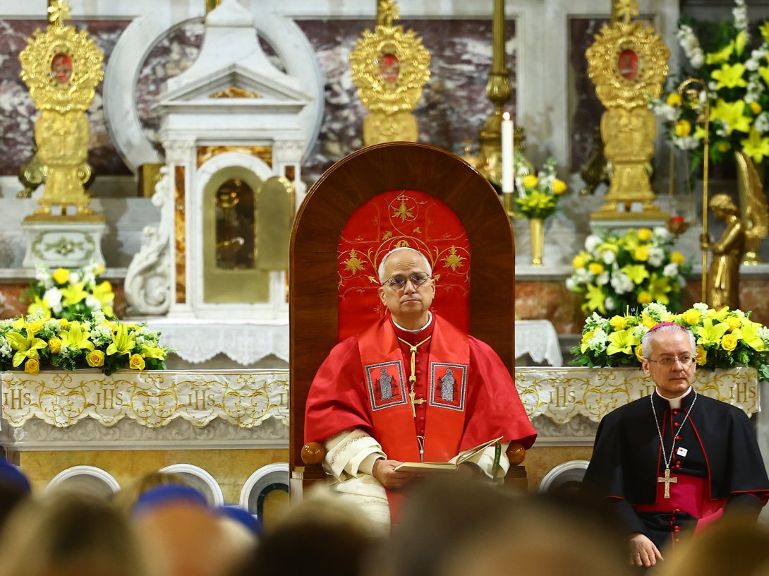 Pope Leo XIV (C) attends a meeting with bishops, priests and pastoral workers at the Saint Esprit Cathedral, Istanbul, Türkiye, Nov. 28, 2025. (EPA Photo)