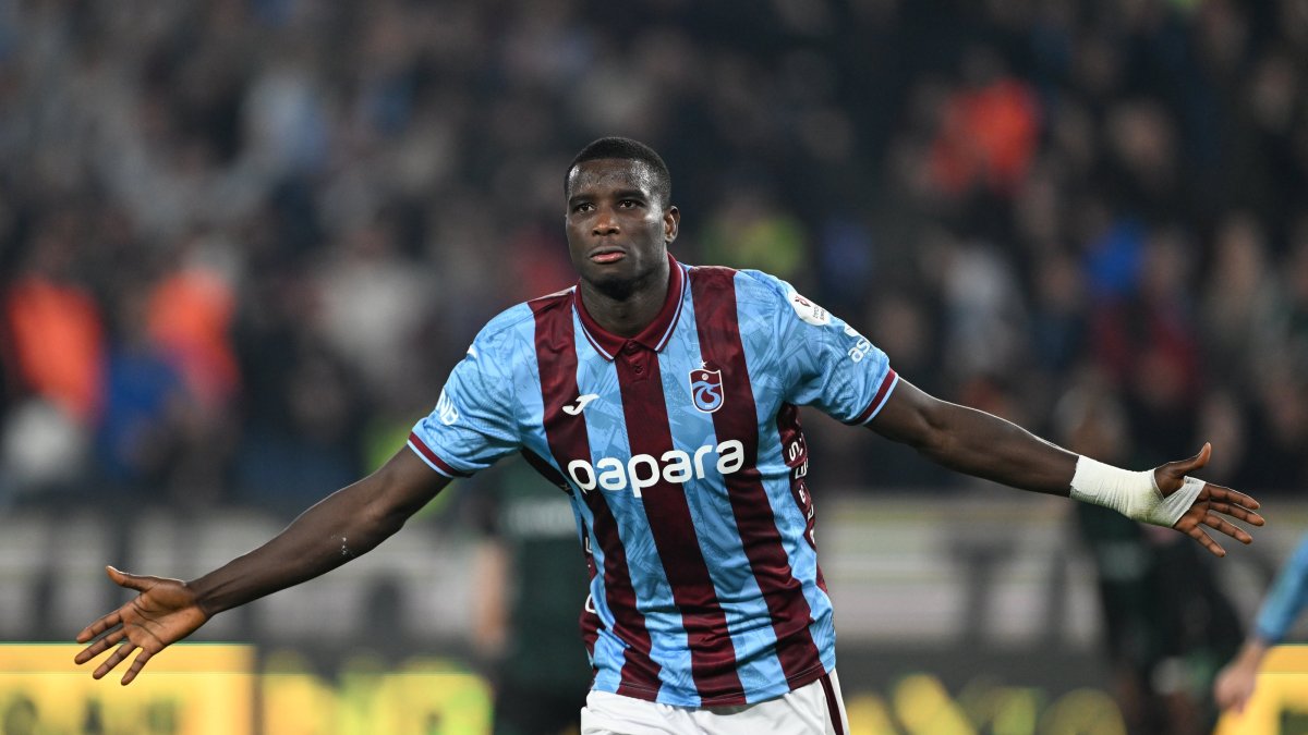 Trabzonspor's Paul Onuachu celebrates after scoring during the Süper Lig match against Konyaspor at Papara Park, Trabzonspor, Türkiye, Nov. 29, 2025. (AA Photo)