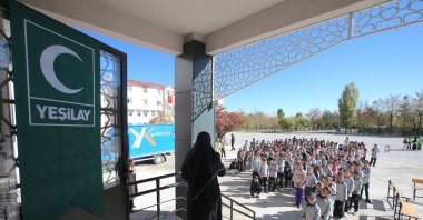 Turkish Green Crescent (Yeşilay) volunteers conduct activities to raise addiction awareness among students in village communities, Muş, Türkiye, Oct. 31, 2025. (AA Photo)