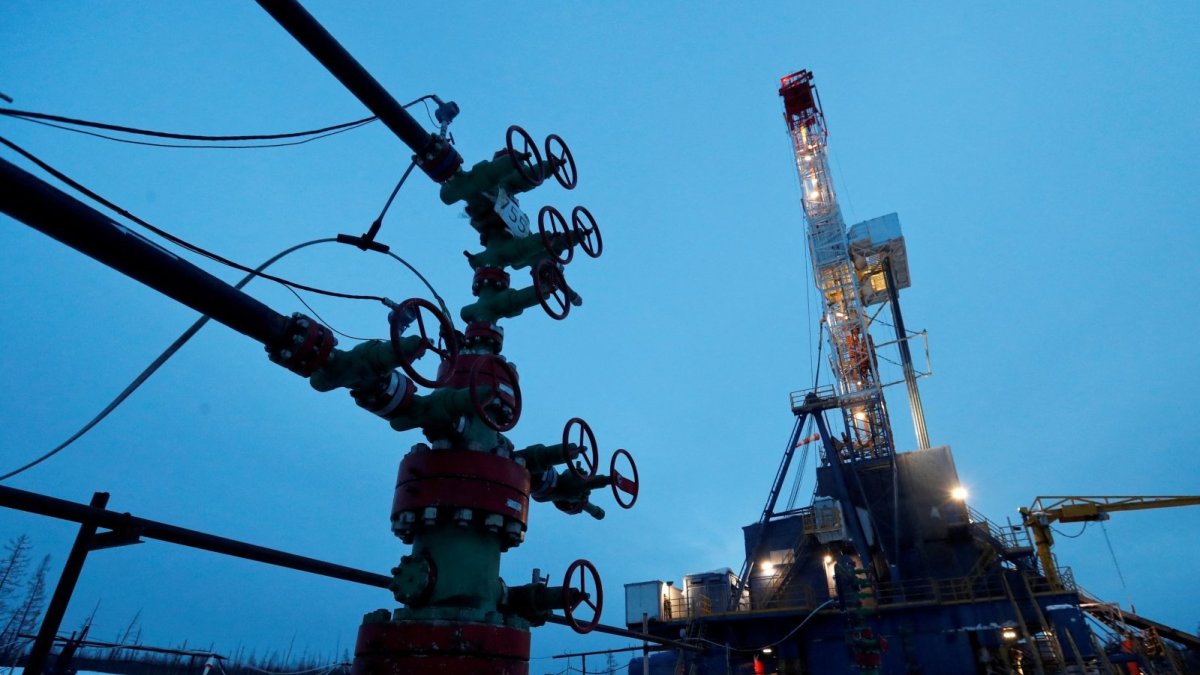 Türkiye curbs Urals oil imports in November, diversifies supply