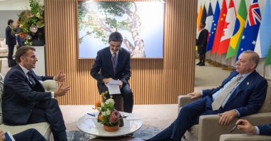 French President Emmanuel Macron (L) attends a meeting with President Recep Tayyip Erdoğan, Johannesburg, South Africa, Nov. 23, 2025. (AA Photo)
