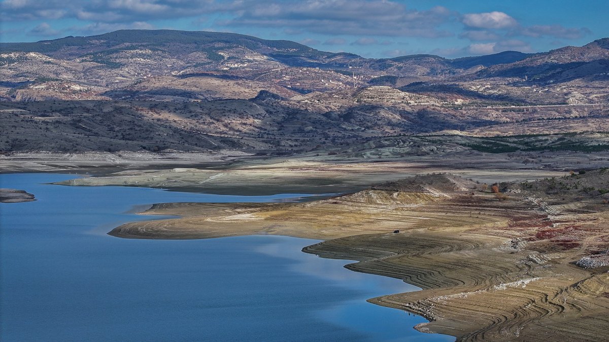 Ankara outlines controlled water distribution as dam levels decline