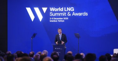 Energy and Natural Resources Minister Alparslan Bayraktar attends the signing ceremony for long-term LNG supply agreements signed by Turkish Petroleum Pipeline Corporation (BOTAŞ) with leading global energy companies ENI and SEFE as part of the 25th World LNG Summit and delivers a speech, Istanbul, Türkiye, Dec. 3, 2025. (AA Photo)