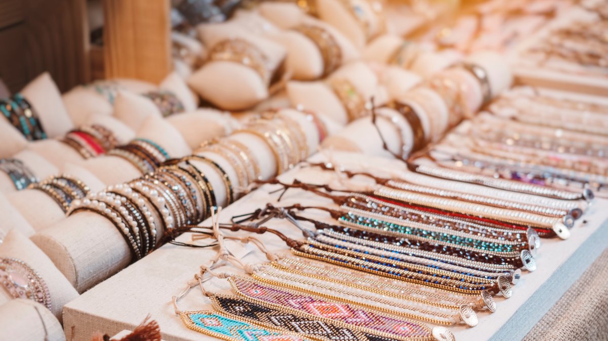 Handmade accessories showcase creativity and sustainability. (Shutterstock Photo)