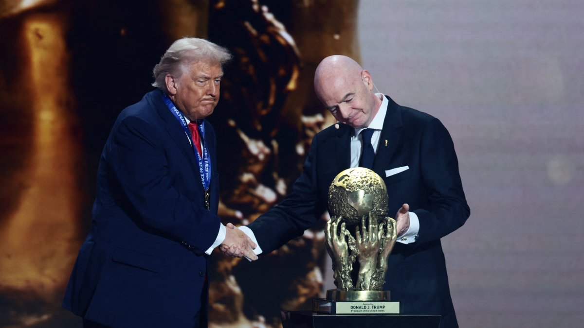
U.S. President Donald Trump shakes hands with FIFA President Gianni Infantino after being awarded the inaugural FIFA Peace Prize during the World Cup 2026 Draw, Washington, D.C., Dec. 5, 2025. (Reuters Photo)