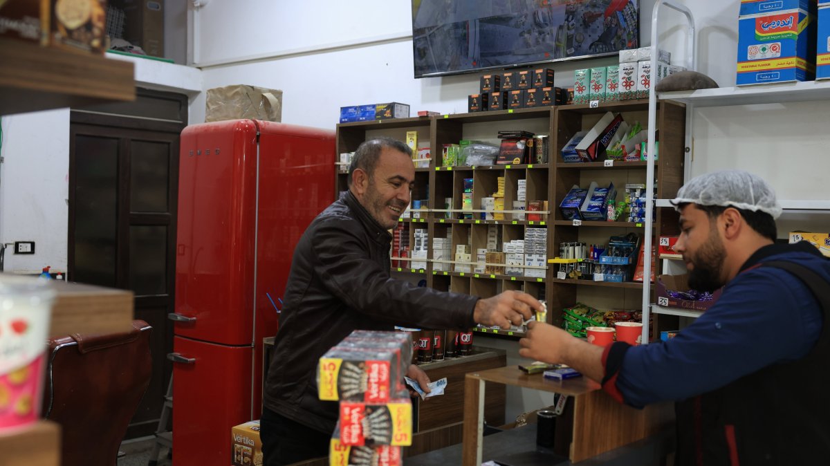 Over half million people return from Türkiye to Syria without Assad