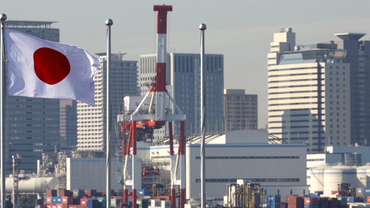 Japan revises data to show bigger Q3 economic contraction