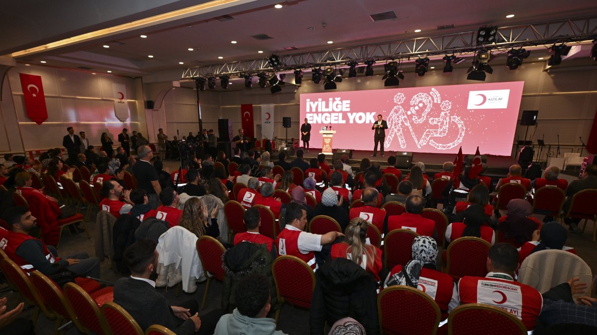 Barrier-free volunteers and Kızılay leadership attend the “No Barriers to Goodness” program, Ankara, Türkiye, Dec. 7, 2025. (AA Photo)