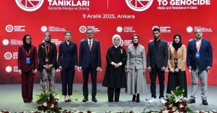 First Lady Emine Erdoğan, Communications Director Burhanettin Duran and attendees at the &quot;Women Witnesses of Genocide: Media and Resistance in Gaza” panel pose for a photo, Ankara, Dec. 9, 2025. (IHA Photo)