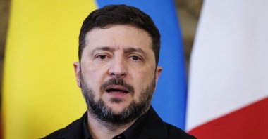 Ukraine&#039;s President Volodymyr Zelenskyy makes remarks as he meets to discuss negotiations in the ongoing peace talks aimed at ending Russia’s war in Ukraine, London, Britain, Dec. 8, 2025. (EPA Photo)