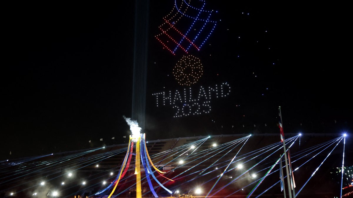 Cambodia calls off SEA Games bid as Thailand border tensions surge
