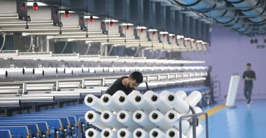 A worker is seen in a factory in central Niğde province, Türkiye, Dec. 7, 2025. (AA Photo)