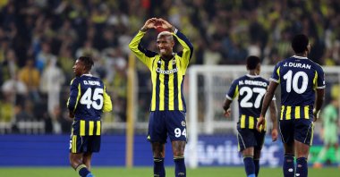 Fenerbahçe&#039;s Anderson Talisca celebrates scoring their first goal during the UEFA Europa League match Ferencvaros at the Şükrü Saraçoğlu Stadium, Istanbul, Türkiye, Nov. 27, 2025. (Reuters Photo)
