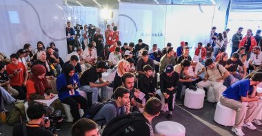 Young participants engage with the Alan ecosystem’s design sessions during the Teknofest, Istanbul, Türkiye, Sept. 17, 2025. (Courtesy of KÜME)