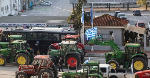 Greek farmers from the road blockades in the Thessaly region, protesting over the delayed payment of European Union subsidies, arrive with their tractors to block the port of the city of Volos, central Greece, Dec. 10, 2025. (Reuters Photo)