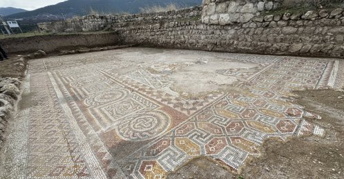 Mosaics unearthed in the ancient city of Hadrianopolis in Karabük, Dec. 10, 2025. (IHA Photo)