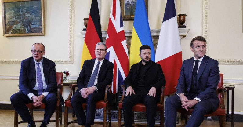 (L-R) German Chancellor Friedrich Merz, British Prime Minister Keir Starmer, Ukraine's President Volodymyr Zelenskyy and French President Emmanuel Macron at 10 Downing Street, London, U.K., Dec. 8, 2025. (EPA Photo)