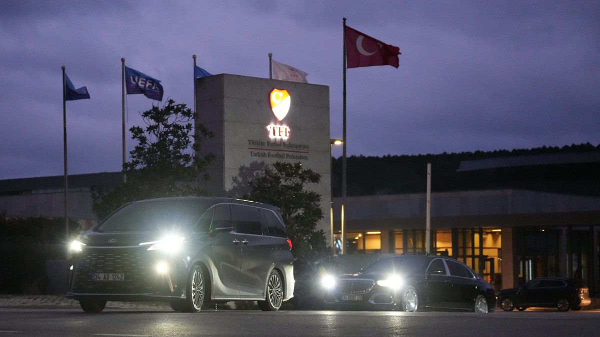 Beşktaş President Serdal Adalı leaves the Turkish Football Federation (TFF) headquarters, Istanbul, Türkiye, Dec. 9, 2025. (IHA Photo)