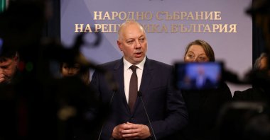 Bulgarian Prime Minister Rosen Zhelyazkov speaks to the media before announcing the resignation of his government, Sofia, Bulgaria,  Dec. 11, 2025. (Reuters Photo)