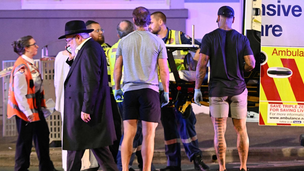 Health workers put a patient into an ambulance after a shooting incident at Bondi Beach in Sydney, Australia, Dec. 14, 2025. (AFP Photo)