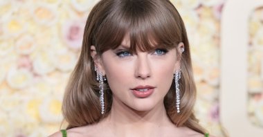 U.S. singer Taylor Swift arrives for the 81st annual Golden Globe Awards ceremony, Beverly Hills, California, U.S., Jan. 7, 2024. (EPA Photo)