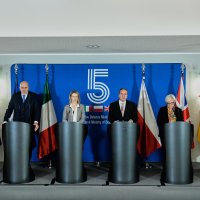 France's Defense Minister Catherine Vautrin, (2nd R) Italy's defence minister Guido Crosetto, (2nd L) Britain's John Healey, (R) European Union High Representative for Foreign Affairs and Security Policy and European Commission Vice-President Kaja Kallas, (3rd L) and Polish vice defense minister Paweł Zalewski attend a press conference in Berlin, Germany, Nov. 14, 2025. (AP Photo)