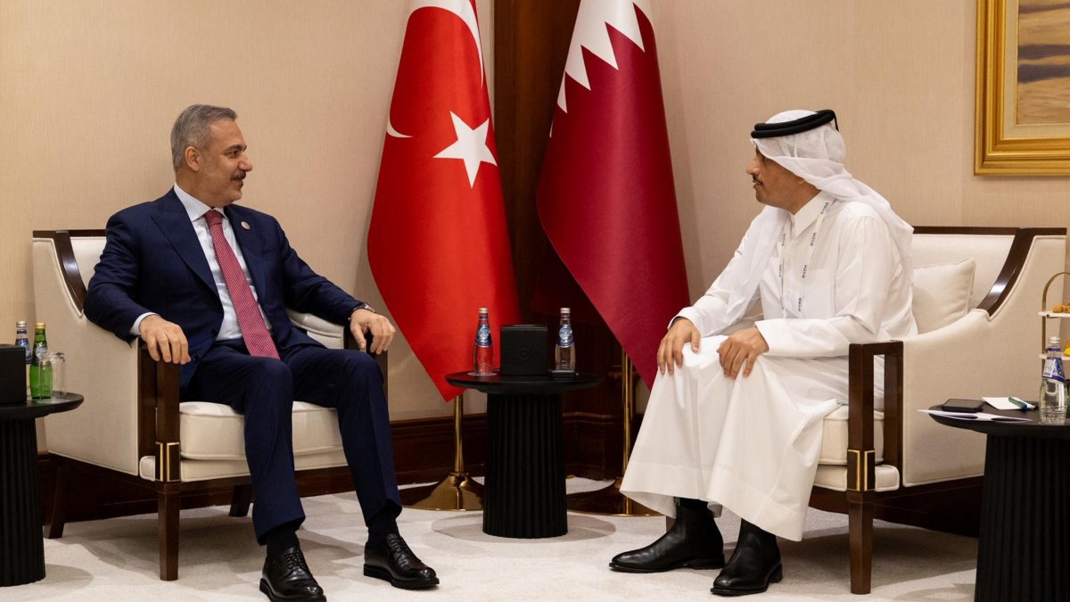 Foreign Minister Hakan Fidan meets with Qatar’s Prime Minister and Foreign Minister Sheikh Mohammed bin Abdulrahman Al Thani on the sidelines of the 23rd Doha Forum held in Doha, Qatar, Dec. 6, 2025. (AA File Photo)