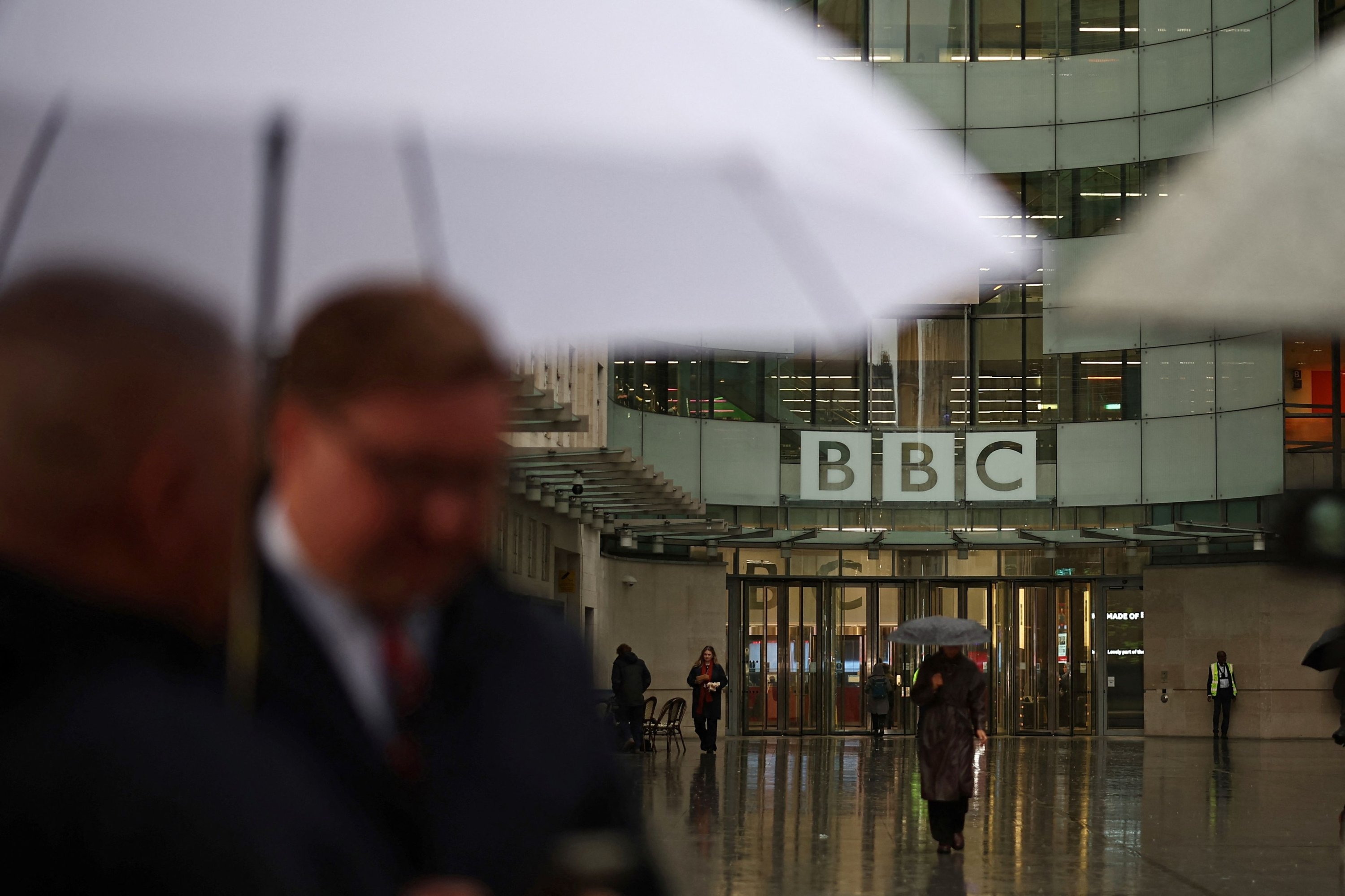 BBC to fight Trump's $10B defamation lawsuit over speech edit