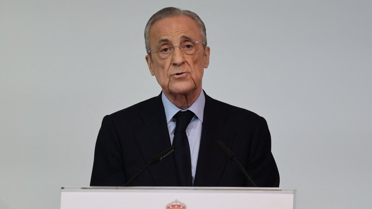 Real Madrid's President Florentino Perez delivers a speech duirng traditional year-end holiday gathering of journalists and other guests at the Santiago Bernabeu stadium, Madrid, Spain, Dec. 15, 2025. (AFP Photo)
