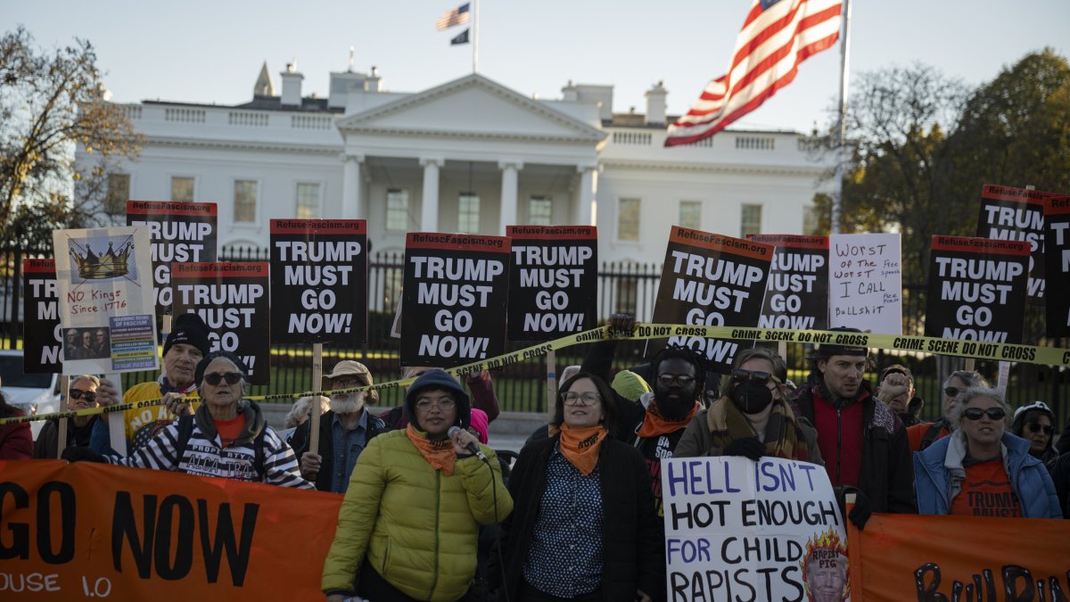 Trump approval falls to 39% as economic concerns mount, poll shows