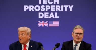 U.S. President Donald Trump and British Prime Minister Keir Starmer announce an agreement between the two countries as they hold a news conference at Chequers at the conclusion of a state visit, Aylesbury, U.K., Sept. 18, 2025. (Reuters Photo)