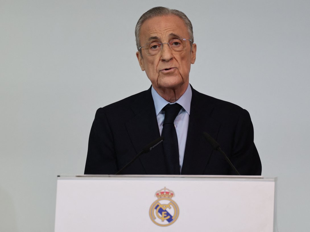 Real Madrid's President Florentino Perez delivers a speech duirng traditional year-end holiday gathering of journalists and other guests at the Santiago Bernabeu stadium, Madrid, Spain, Dec. 15, 2025. (AFP Photo)