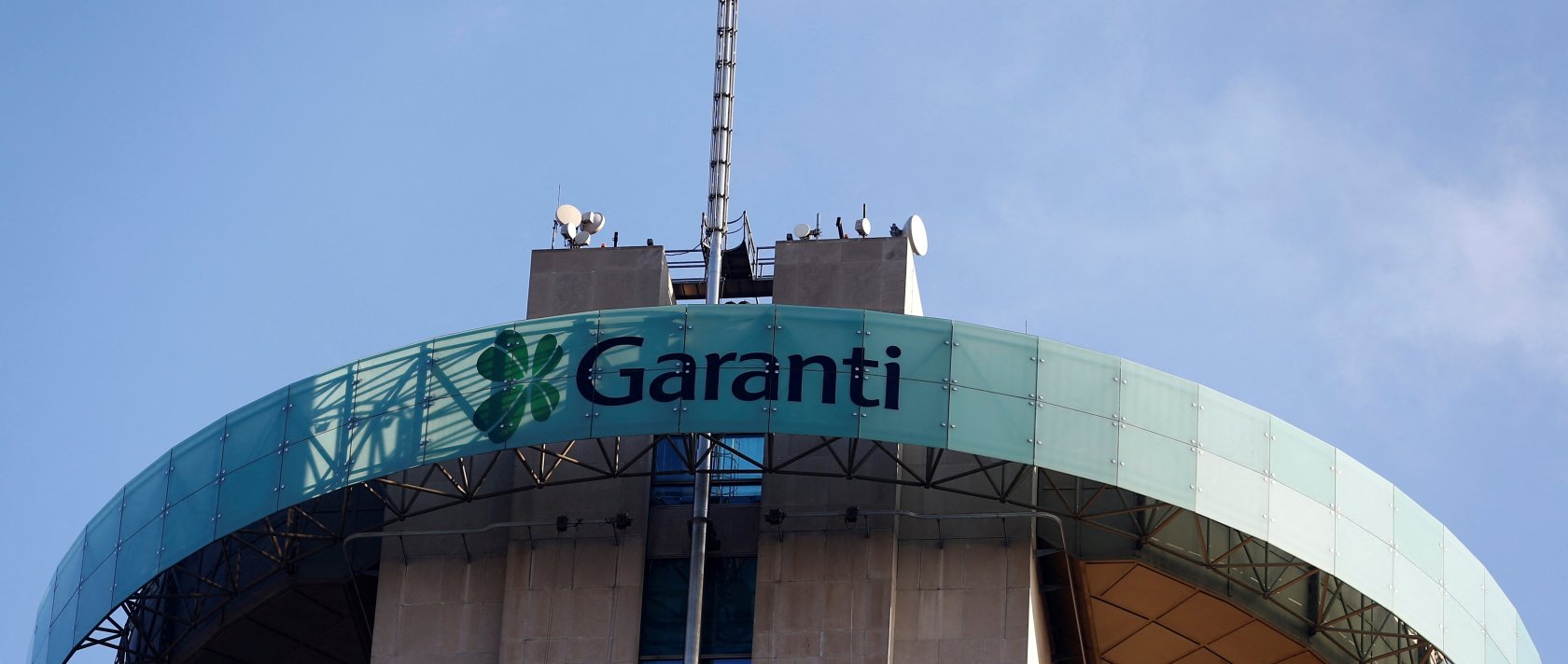 The headquarters of Garanti Bank is pictured, Istanbul, Türkiye, Jan. 27, 2016. (Reuters Photo)