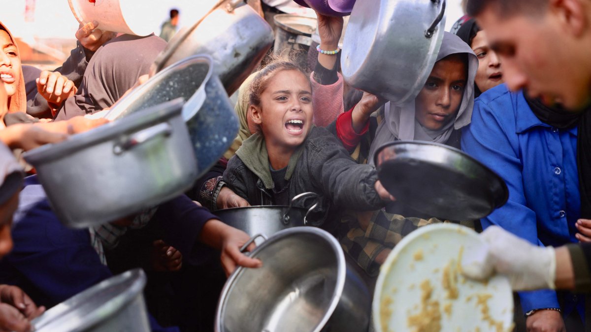 UN, NGOs warn Israeli impediments risk Gaza aid operations