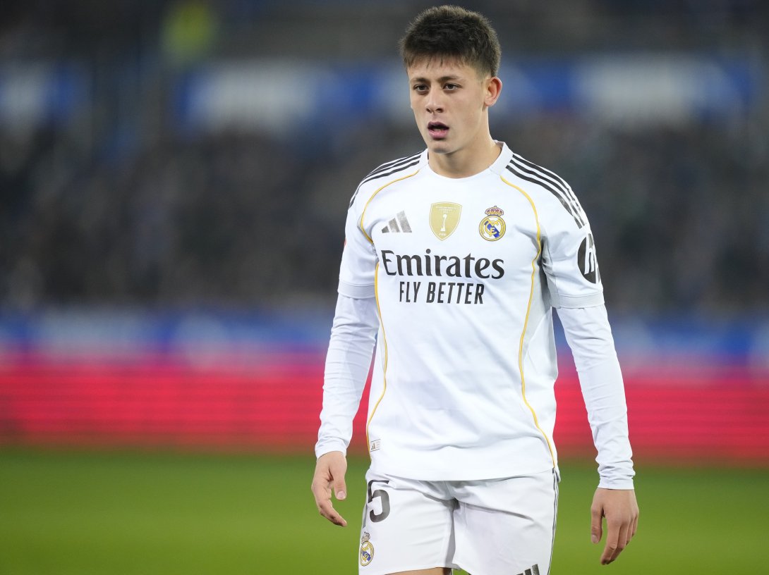 Real Madrid's Arda Güler reacts during the La Liga match against Deportivo Alaves at Estadio de Mendizorroza, Vitoria-Gasteiz, Spain, Dec. 14, 2025. (AA Photo) 