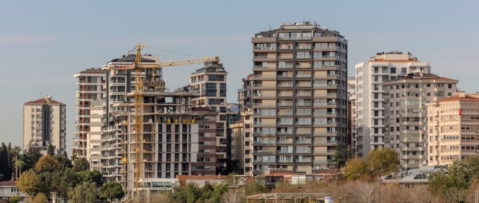 Residences under construction, Istanbul, Türkiye, Feb. 1, 2024. (Shutterstock Photo)