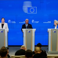 From left, Denmark's Prime Minister Mette Frederiksen, European Council President Antonio Costa and European Commission President Ursula von der Leyen hold a press conference during a European Union leaders' summit, in Brussels, Belgium, Dec. 19, 2025. (Reuters Photo)