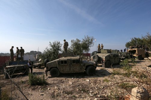  Lebanese army soldiers stand atop military vehicles during a media tour in Alma Al Shaab, near the border with Israel in southern Lebanon, Nov. 28, 2025. (EPA Photo)