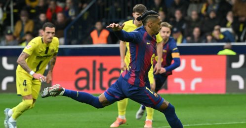 Barcelona's Raphinha scores the opening goal during the La Liga match against Villarreal at La Ceramica Stadium, Villarreal, Spain, Dec. 21, 2025. (AFP Photo)