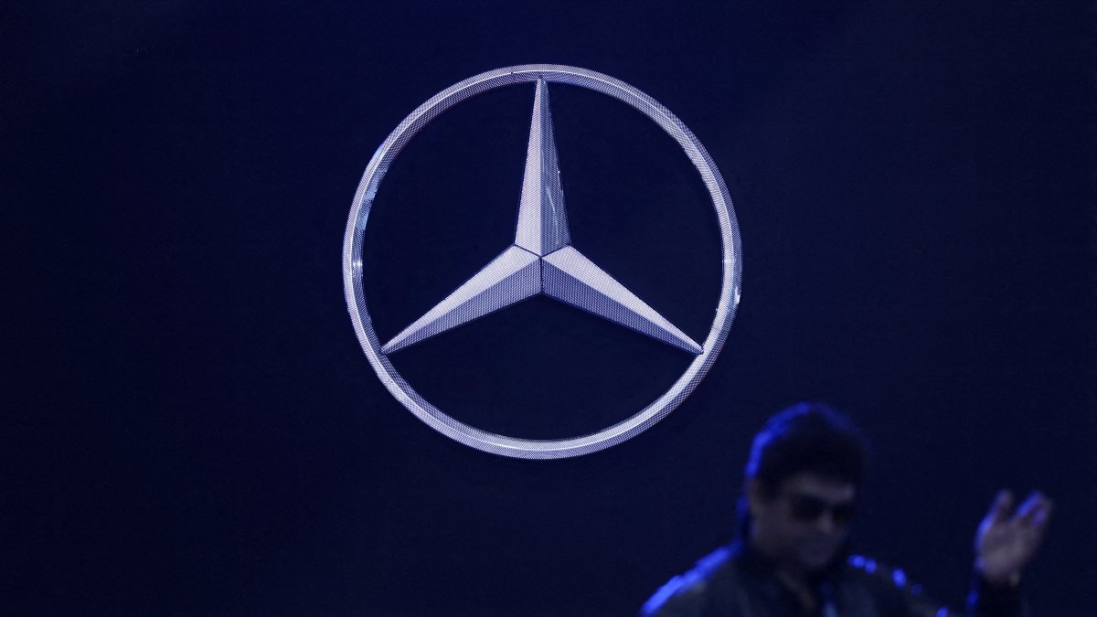 Mercedes to pay $149.6M over alleged diesel emissions cheating