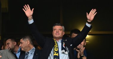 Fenerbahçe President Sadettin Saran waves at fans during the Ziraat Turkish Cup match between Fenerbahçe and Beşiktaş at Chobani Stadium, Istanbul, Türkiye, Dec. 23, 2025. (AA Photo)