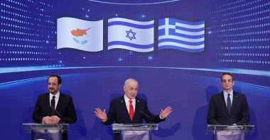 Israeli Prime Minister Benjamin Netanyahu (C), Greek Cypriot leader Nikos Christodoulides (L) and Greek Prime Minister Kyriakos Mitsotakis (R) hold a joint press conference after a trilateral meeting, west Jerusalem, Israel, Dec. 22, 2025. (AFP Photo)