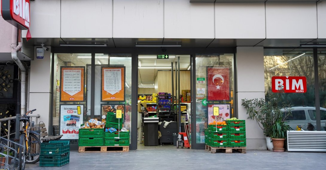A BIM store is seen in the Beşiktaş district, Istanbul, Türkiye, Feb. 10, 2023. (Shutterstock Photo)