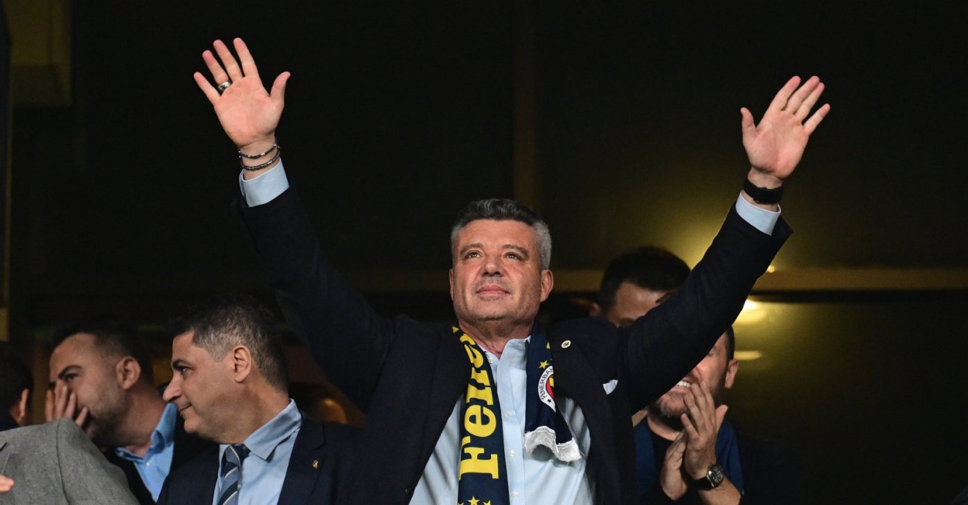 Fenerbahçe President Sadettin Saran waves at fans during the Ziraat Turkish Cup match between Fenerbahçe and Beşiktaş at Chobani Stadium, Istanbul, Türkiye, Dec. 23, 2025. (AA Photo)