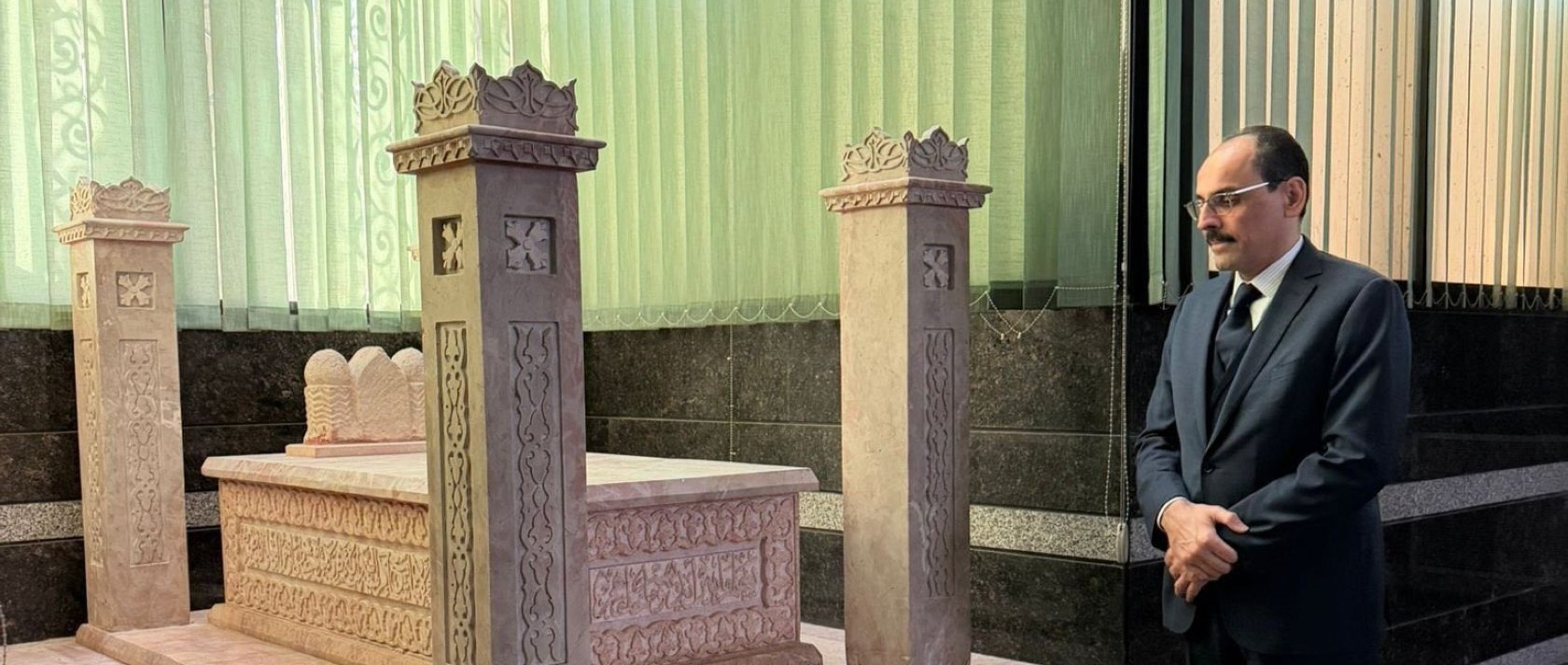 In this photograph, obtained from social media platform X, MIT Chief Ibrahim Kalın is seen visiting the tomb of the scholar and philosopher Abu Nasr al-Farabi, Damascus, Syria, Dec. 24, 2025.