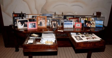A view of drawers and framed photographs inside Jeffrey Epstein’s Manhattan home is shown in an image released by the U.S. Department of Justice, Washington, U.S., Dec. 19, 2025. (Reuters Photo)