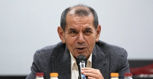 Galatasaray President Dursun Özbek addresses the press at the at the Kemerburgaz Metin Oktay Facilities, Istanbul, Türkiye, Dec. 25, 2025. (AA Photo)