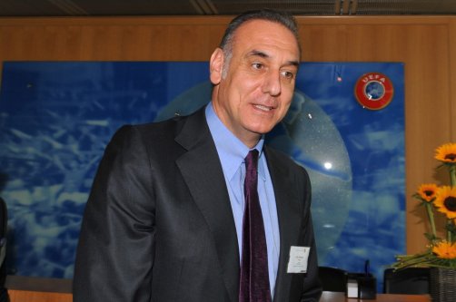 Turkish Football Federation vice president Lütfi Arıboğan arrives at UEFA’s headquarters to meet with UEFA officials over the match-fixing investigation, Nyon, Switzerland, July 18, 2011. (AA Photo)