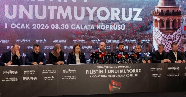 Bilal Erdoğan (5th L), a member of the High Consultation Board of Turkish Youth Foundation (TÜGVA), and members of the National Will Platform attend a news conference to announce the "We don't forget Palestine" rally, which will be held on Jan. 1 in Istanbul, Istanbul, Türkiye, Dec. 22, 2025. (Reuters Photo)
